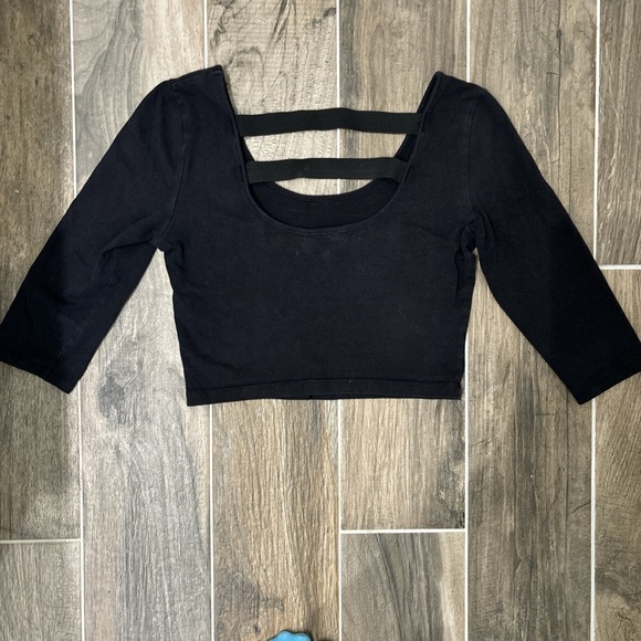 Charlotte Russe black cropped top - Picture 3 of 4
